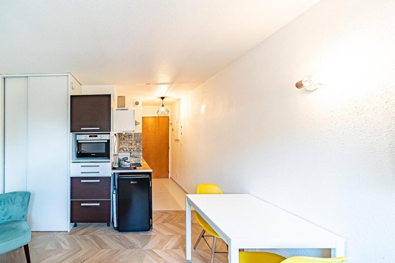 Le Petit Million- Joli Studio Renove-Flachet 维勒班 外观 照片